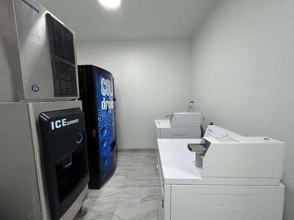 Surestay Plus By Best Western Texas City I-45 Ανέσεις φωτογραφία