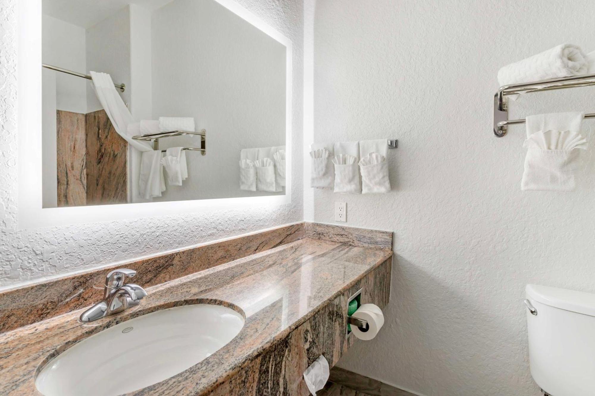 Surestay Plus By Best Western Texas City I-45 Εξωτερικό φωτογραφία